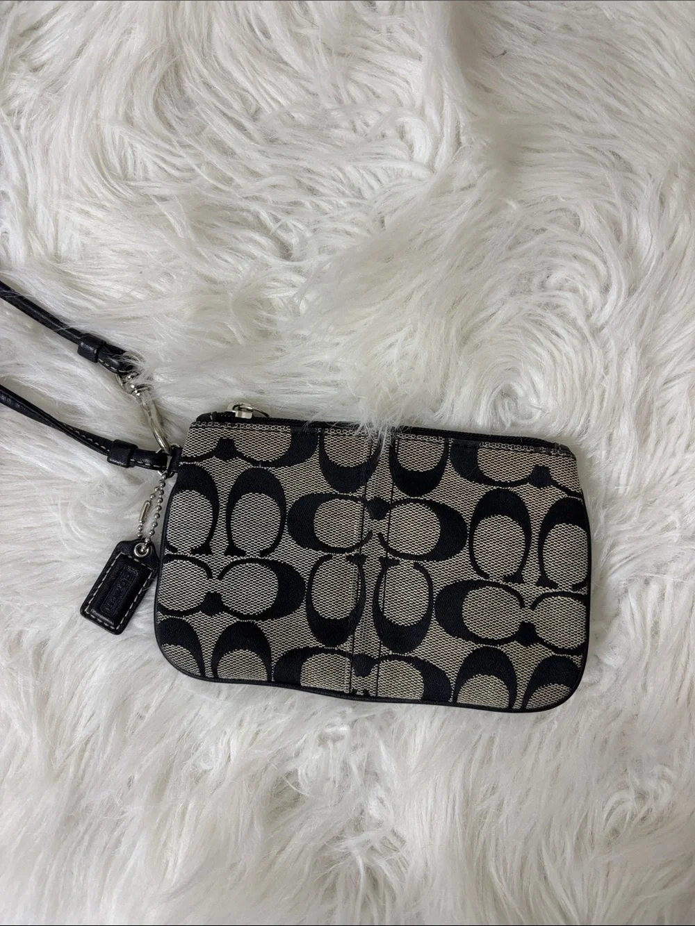 Coach Classic Black and Cream Signature Wristlet